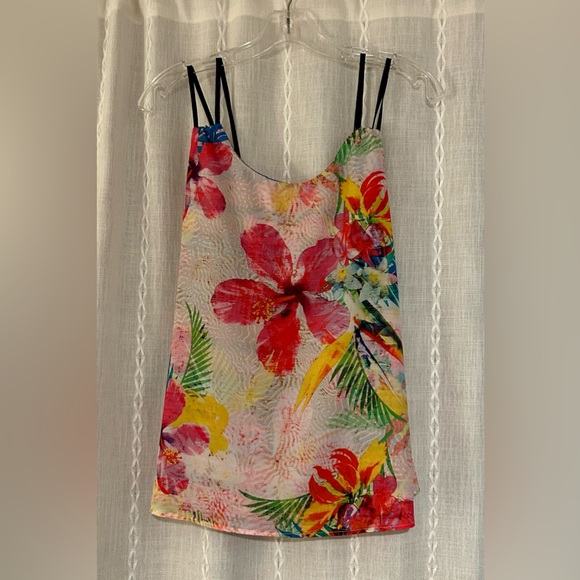 Reversible, sleeveless top, floral and rainbow striped. Sz Small - Picture 5 of 9